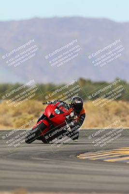 media/Feb-07-2025-CVMA Friday Practice (Fri) [[7034960ba2]]/3-Racer 3-NRS/Session 4 (Turn 16)/